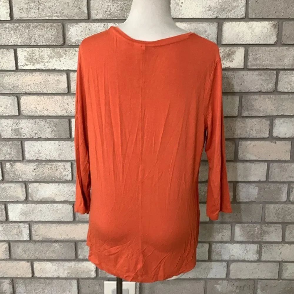3for$20 blouse large - Picture 2 of 3